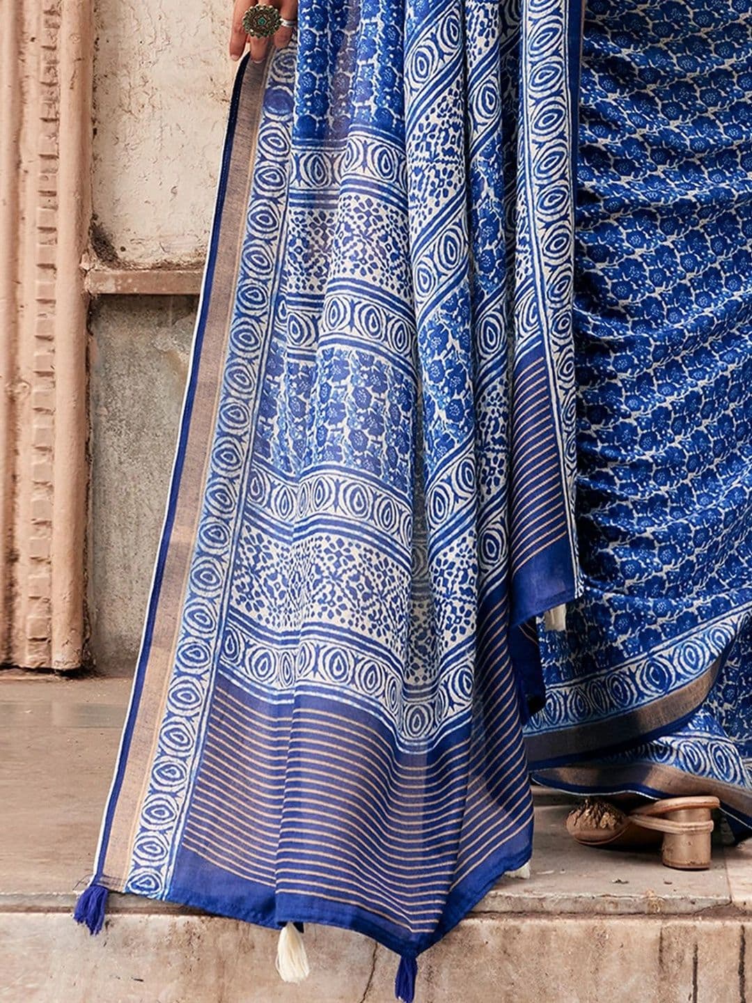 Mitera Floral Designer Block Print Saree thumbnail 6