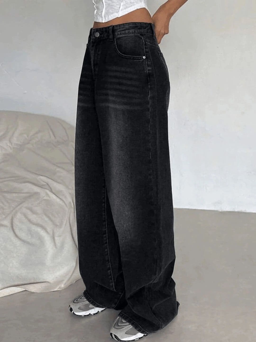 MERCEL Women Original Wide Leg High-Rise Low Distress Light Fade Stretchable Jeans thumbnail 4