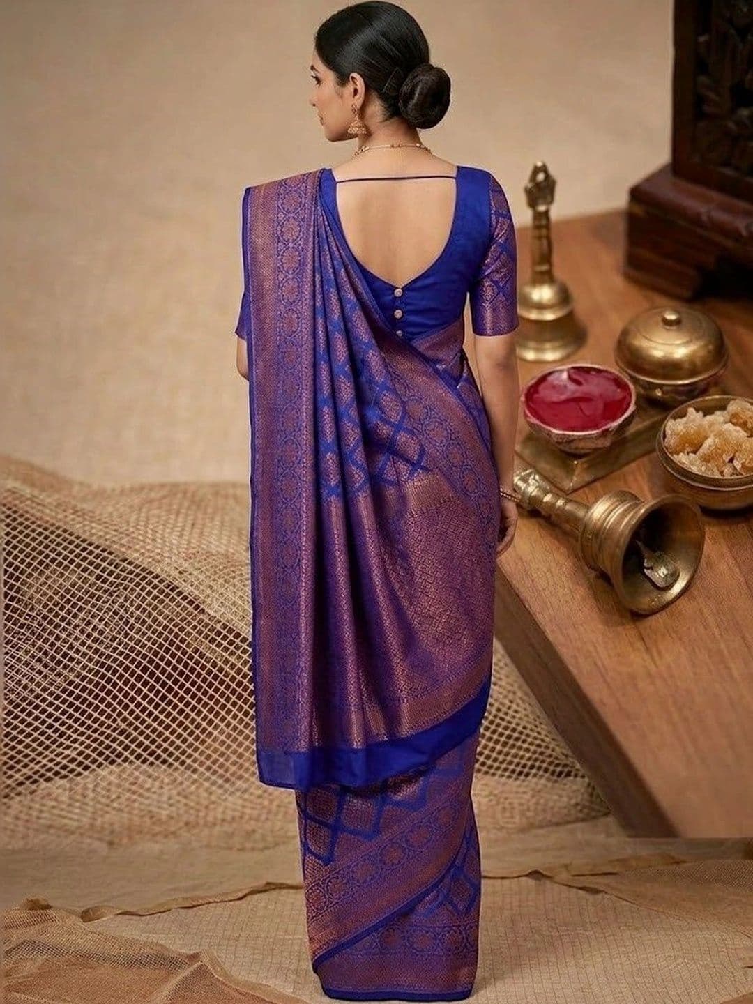 MITAL ENTERPRISE Woven Design Zari Art Silk Saree thumbnail 2