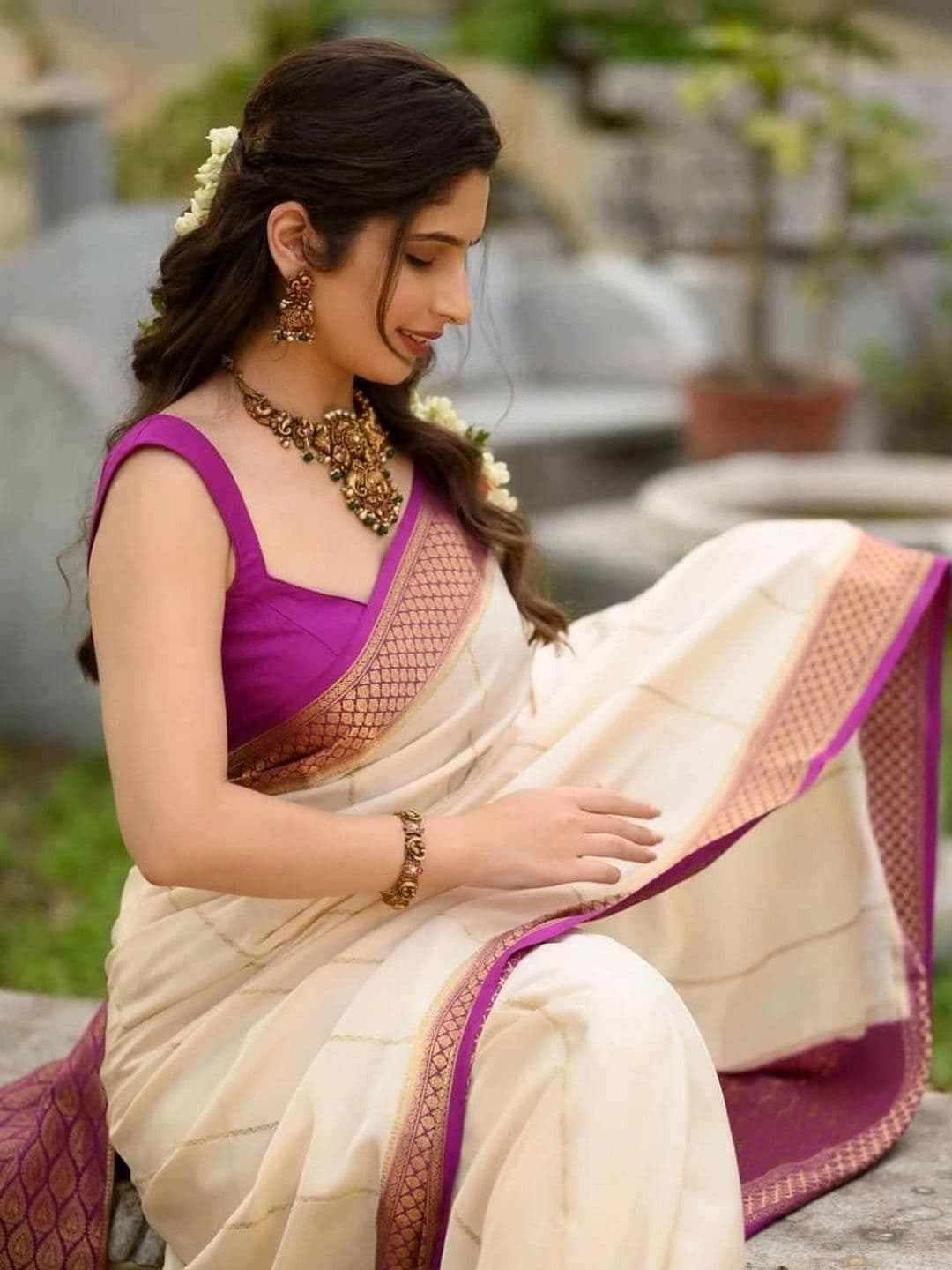 The Loomira Woven Design Zari Art Silk Banarasi Saree thumbnail 7