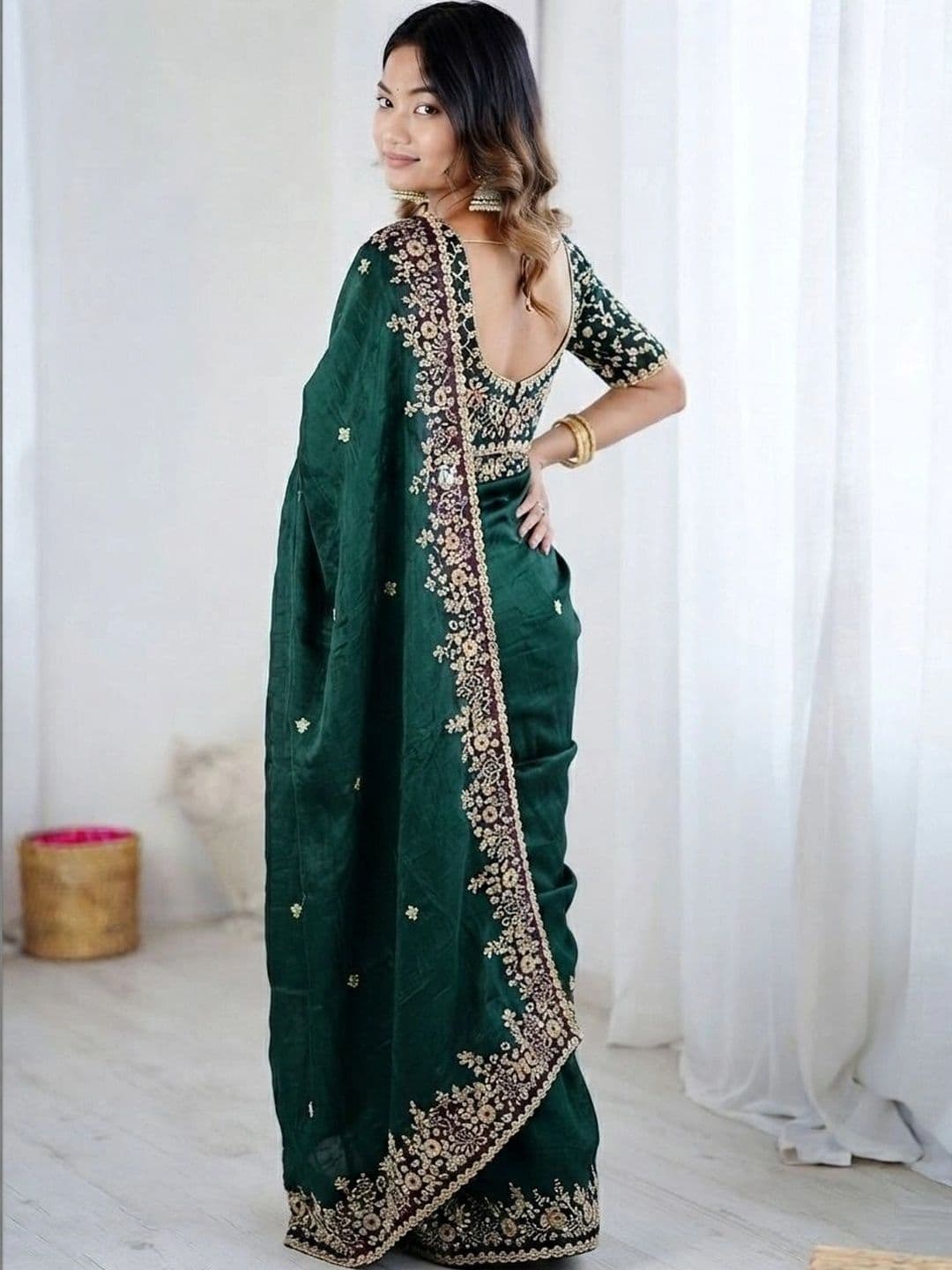 SZN Floral Zari Art Silk Heavy Work Saree thumbnail 4