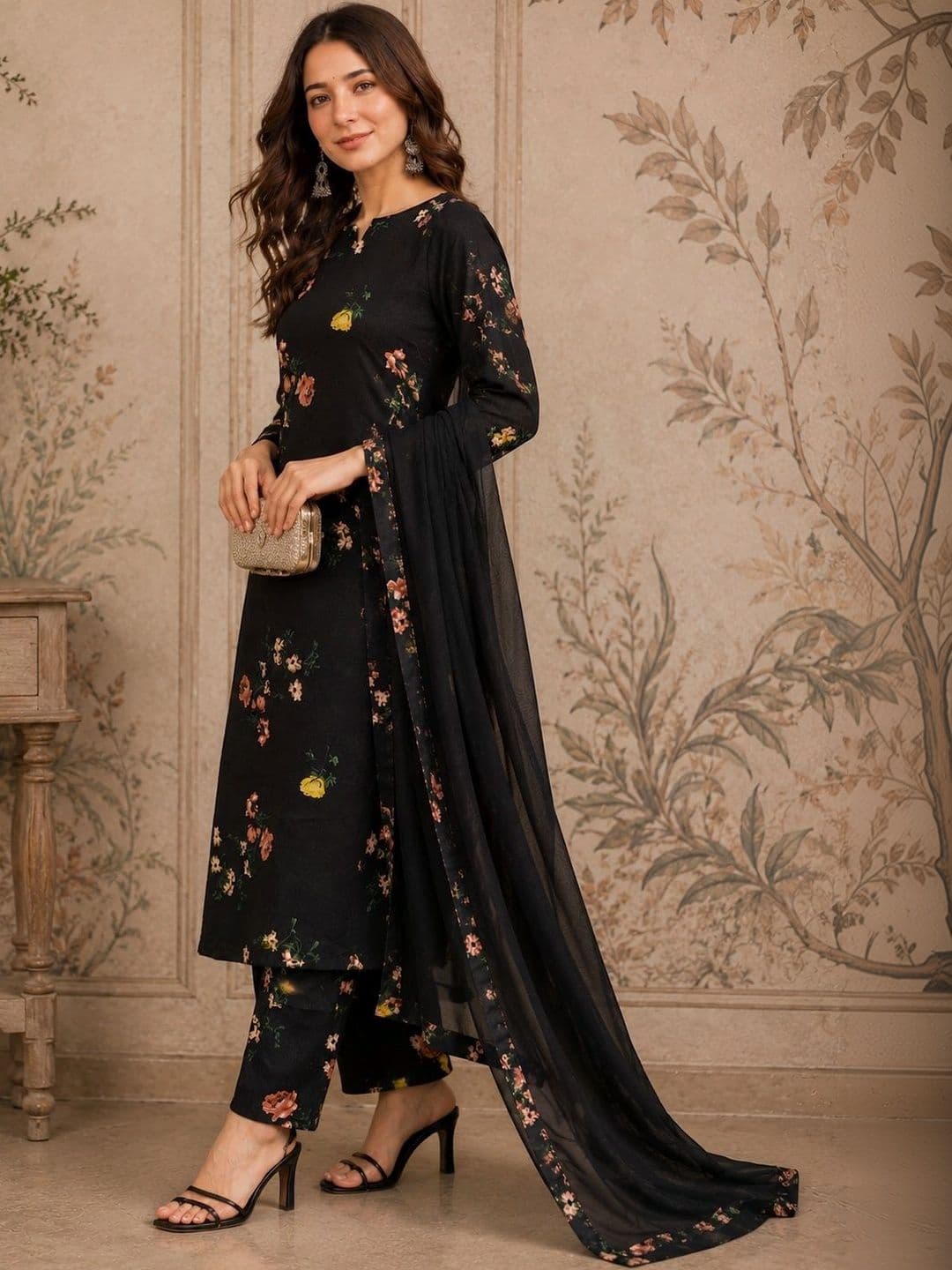 Sangria Women Floral Printed Regular Kurta with Trousers & With Dupatta thumbnail 7