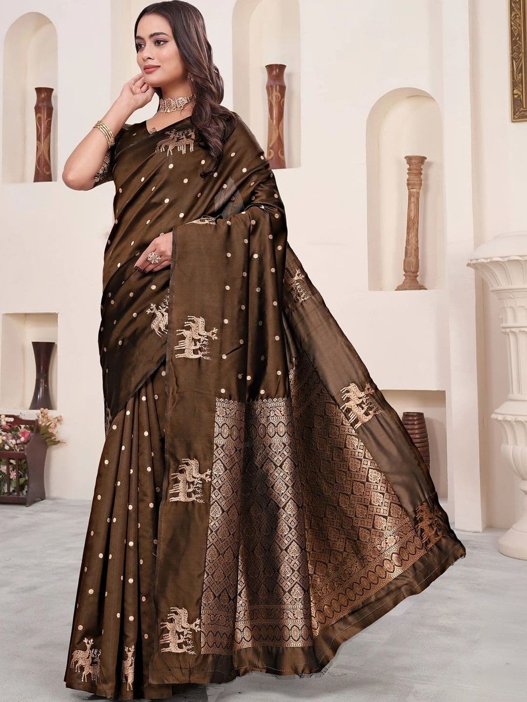 KALINI Woven Design Zari Silk Blend Saree thumbnail 5