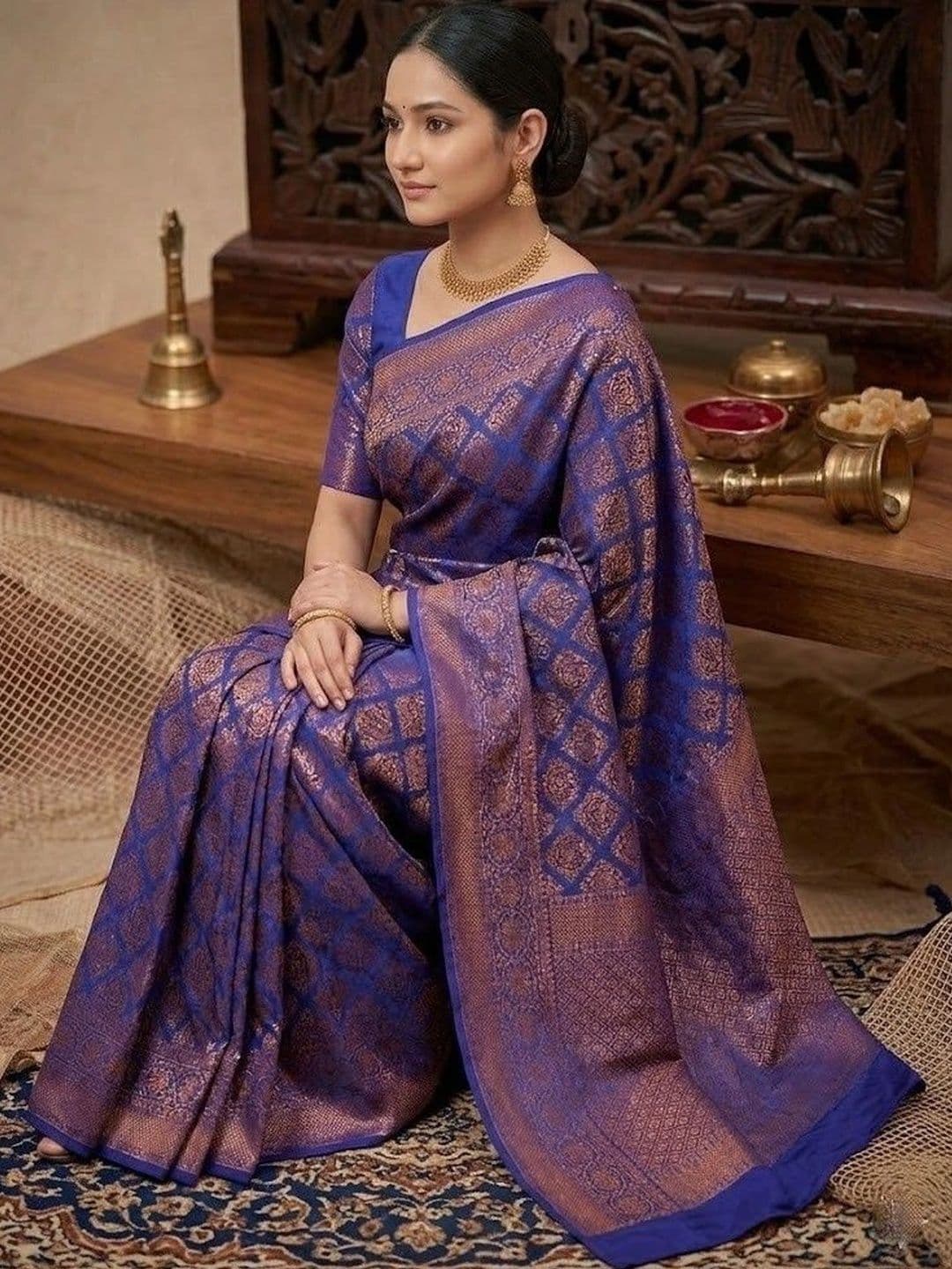 MITAL ENTERPRISE Woven Design Zari Art Silk Saree thumbnail 5