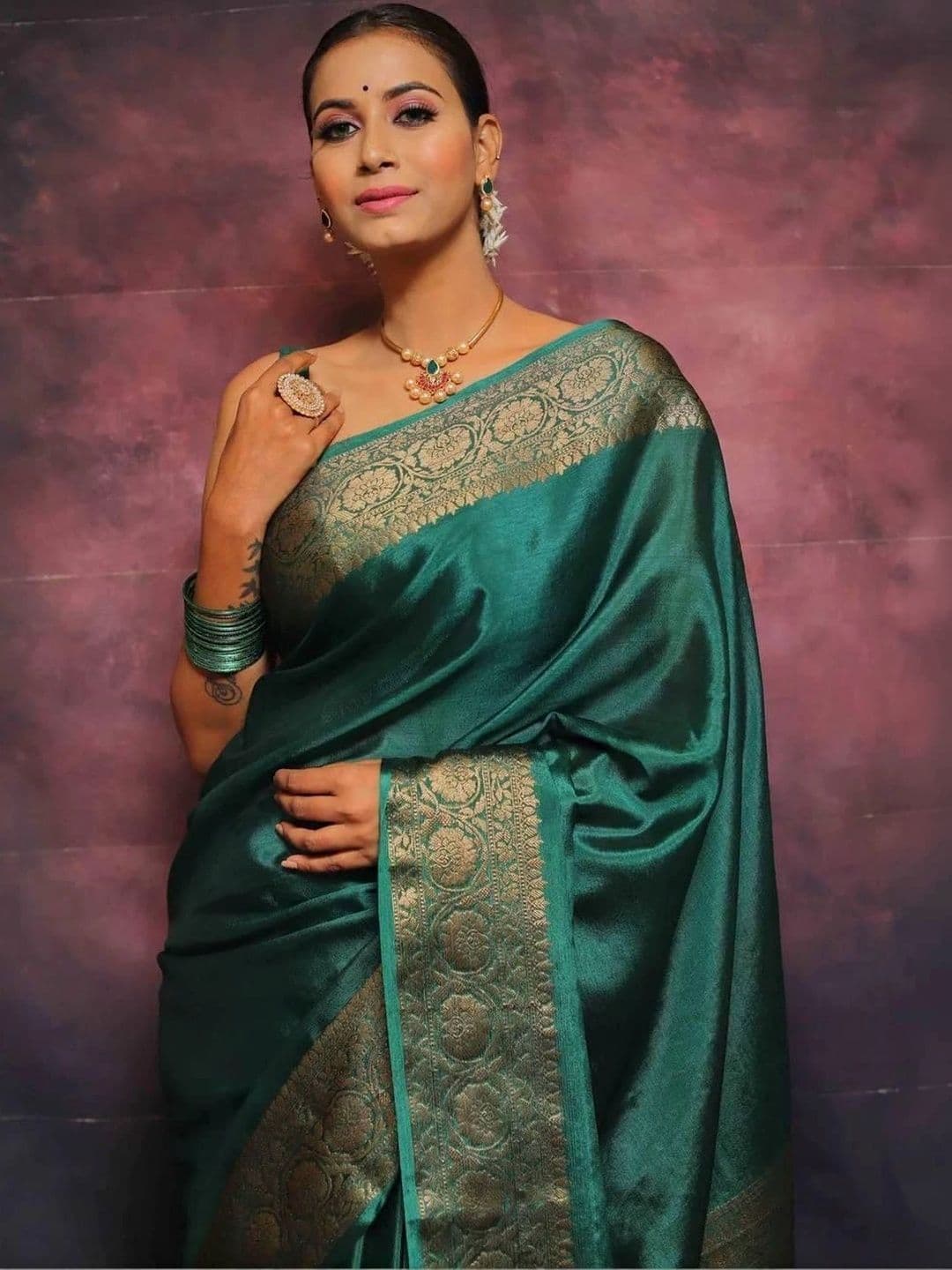 House Of Nazakat Woven Design Zari Art Silk Banarasi Saree thumbnail 7