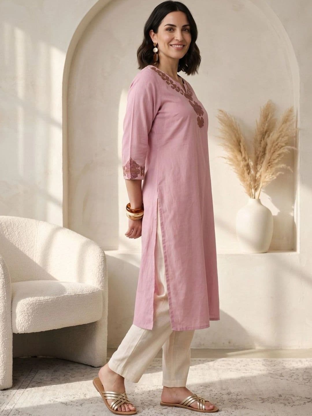 Anouk Women Ethnic Motifs Embroidered Thread Work Kurta thumbnail 3
