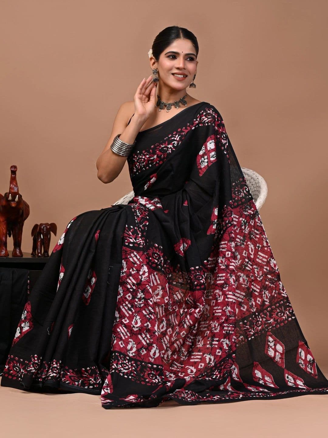 Anouk Batik Pure Cotton Block Print Saree thumbnail 2