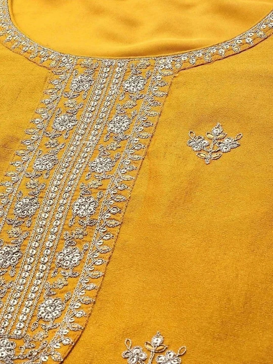 NARACHI TEXWORLD Women Embroidered Thread Work Kurta thumbnail 6