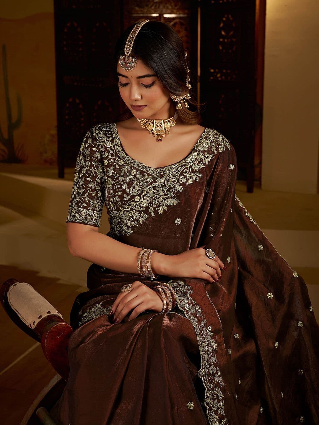 GRUHNAREE Embellished Embroidered Satin Saree thumbnail 4