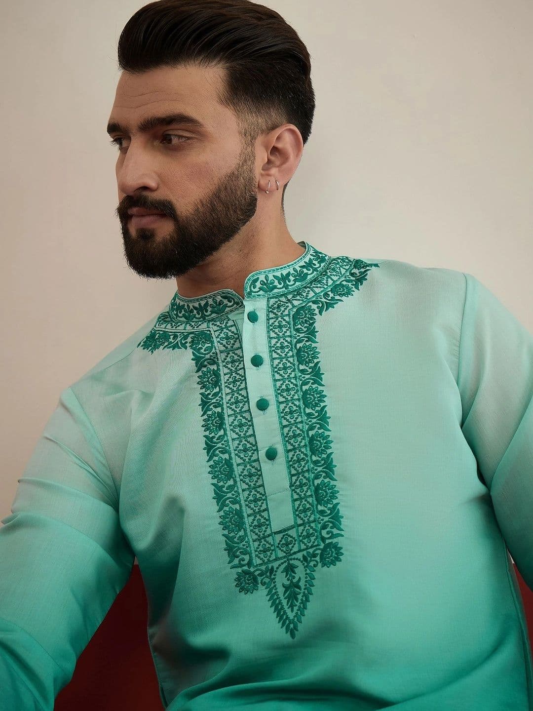 House of Pataudi Men Embroidered Thread Work Kurta thumbnail 5