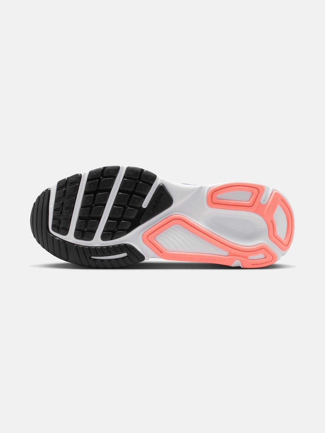 Nike Men Mesh High-Top Running Non-Marking Shoes thumbnail 2