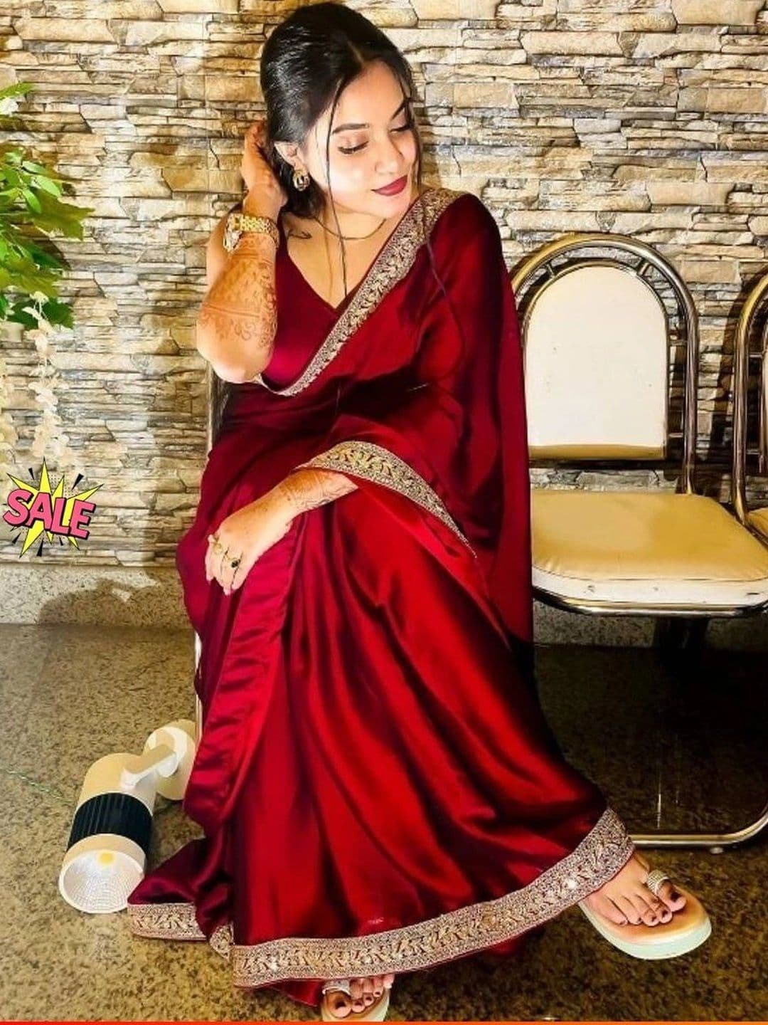 Mitera Embroidered Jute Silk Saree thumbnail 2
