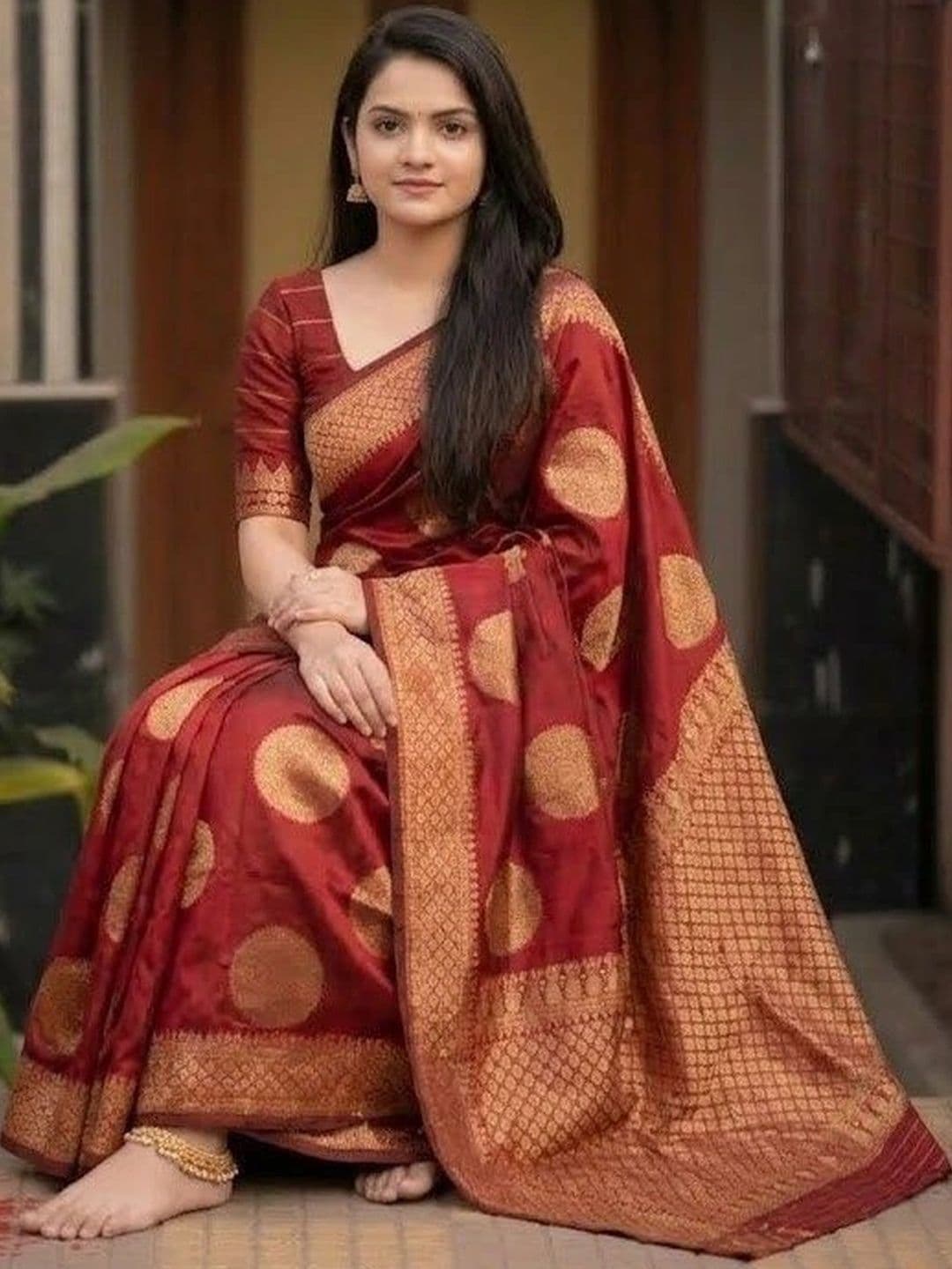 MITAL ENTERPRISE Woven Design Zari Art Silk Saree thumbnail 2