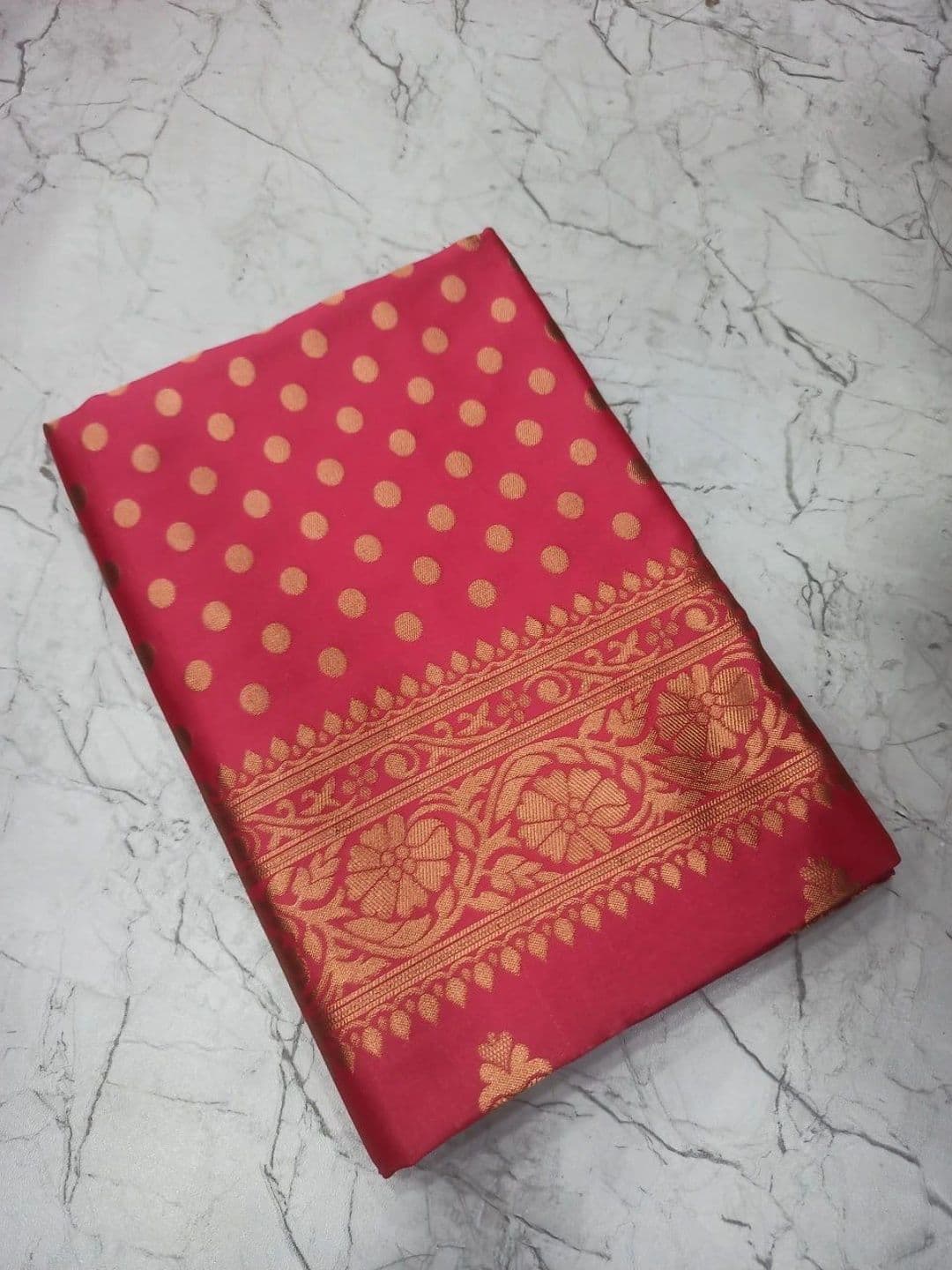 Anokhi Attire Woven Design Zari Art Silk Banarasi Saree thumbnail 2