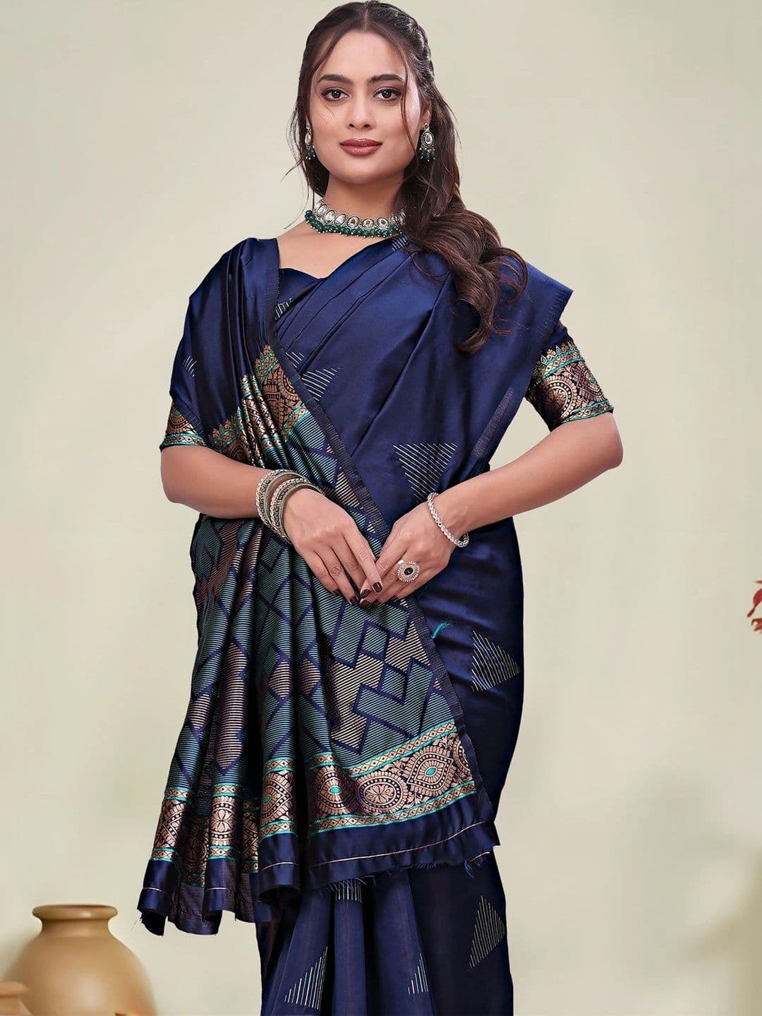 KALINI Woven Design Zari Silk Blend Saree thumbnail 3