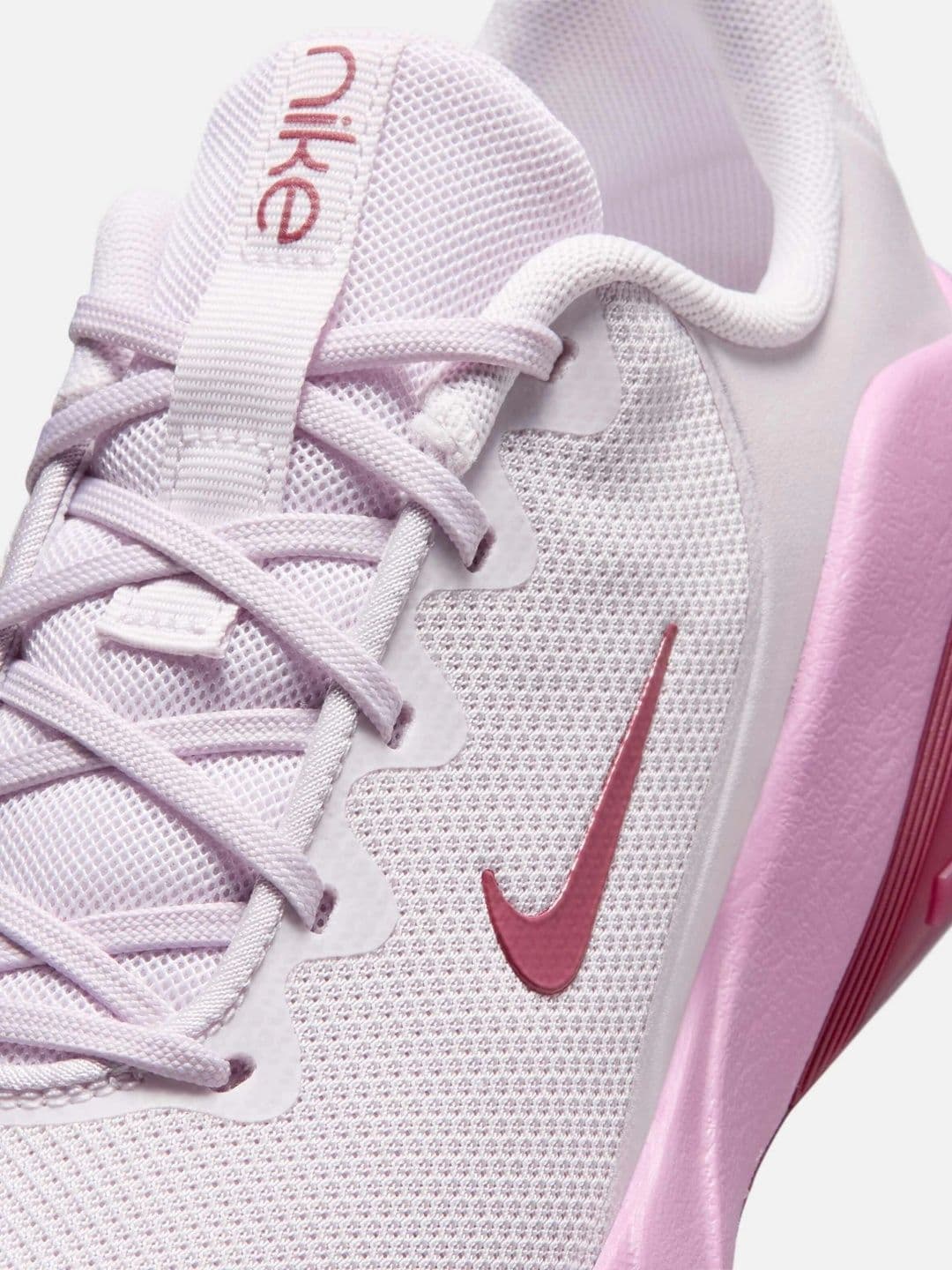 Nike Women Mesh Training or Gym Shoes thumbnail 3