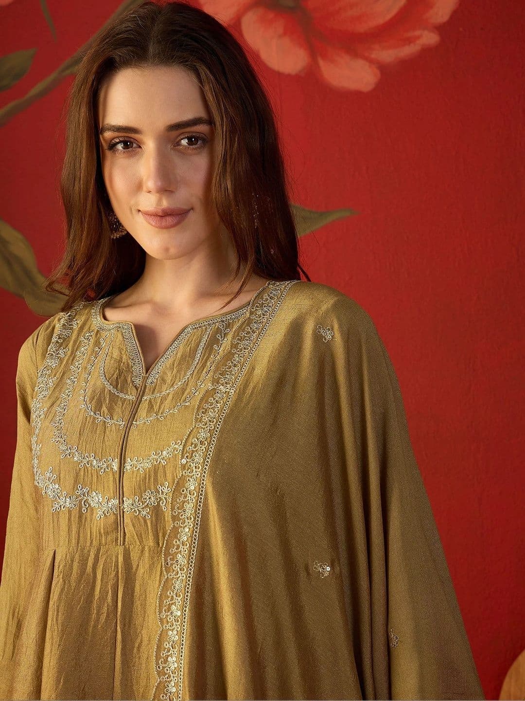 Sangria Women Ethnic Motifs Embroidered Regular Thread Work Kurta with Trousers & With Dupatta thumbnail 5