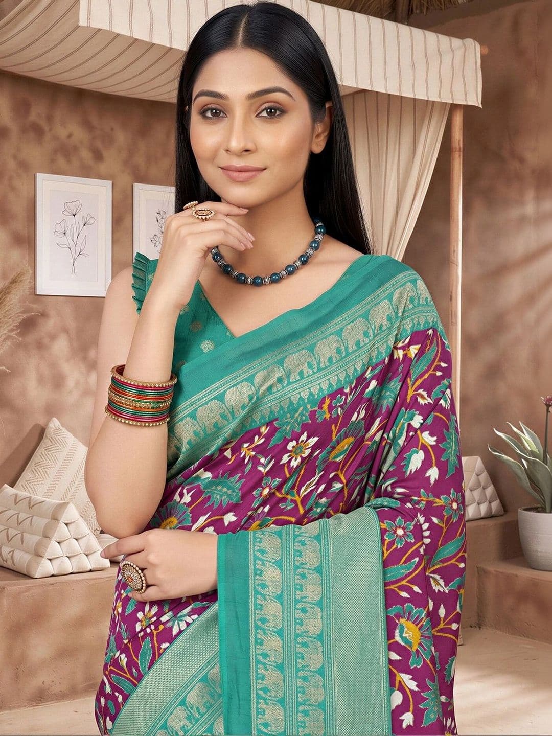 Anouk Paisley Zari Designer Saree thumbnail 2