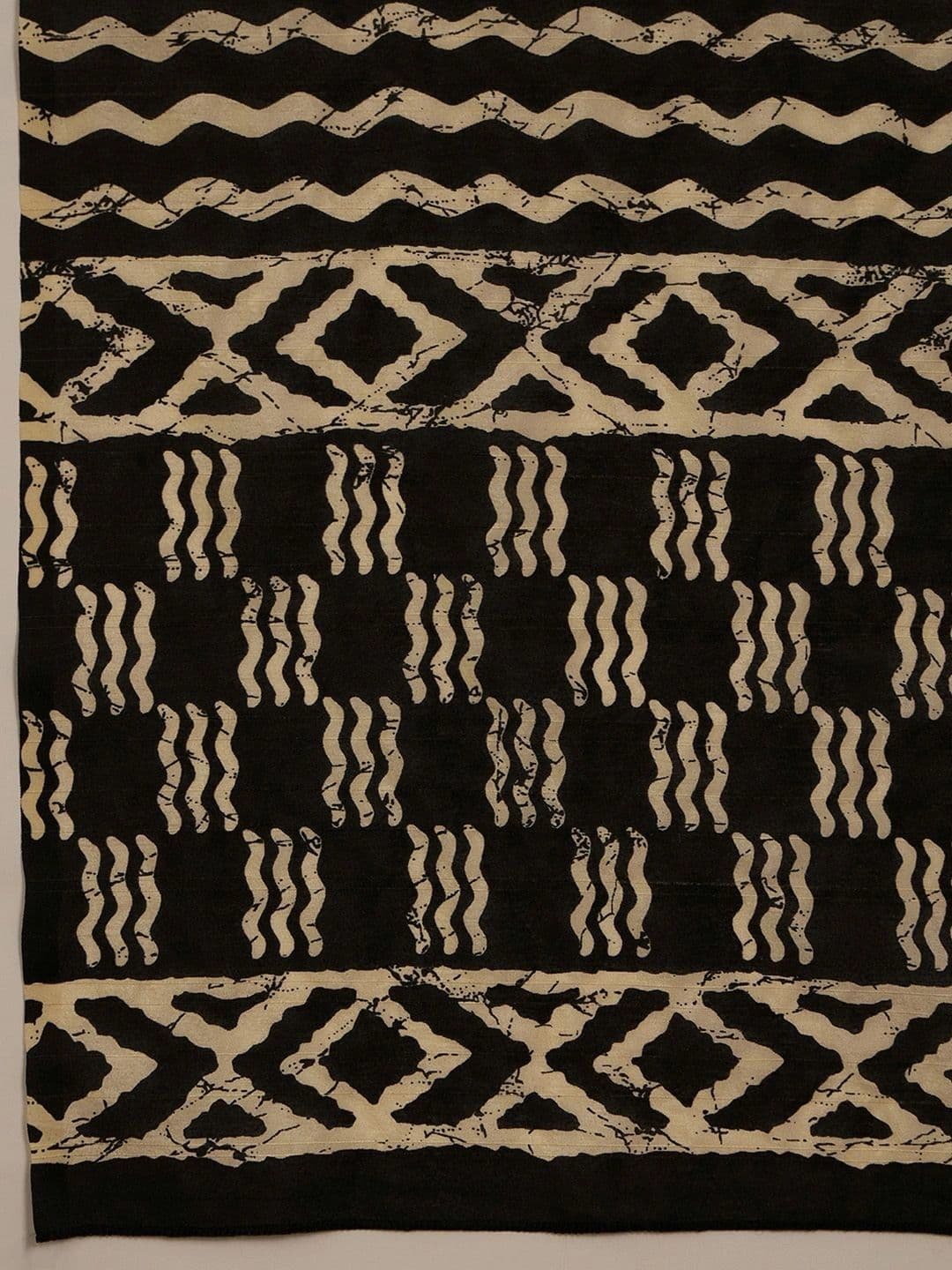 Anouk Batik Silk Blend Designer Block Print Saree thumbnail 7