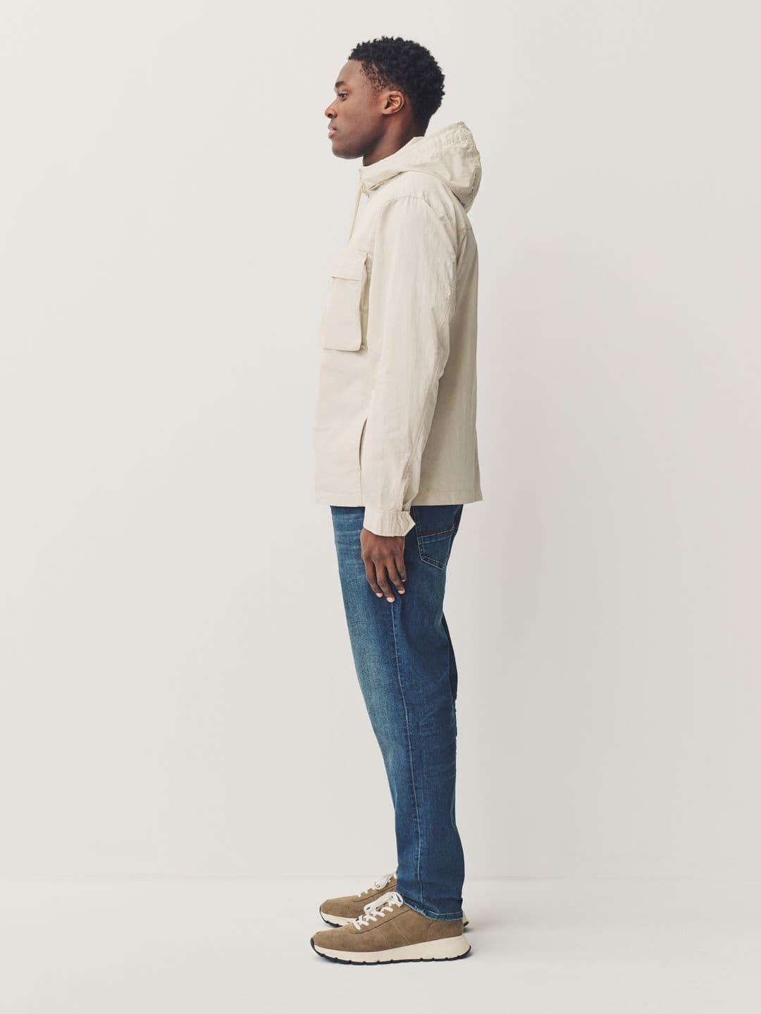 NEXT Men Slim Fit Mid-Rise Light Fade Stretchable Jeans thumbnail 6