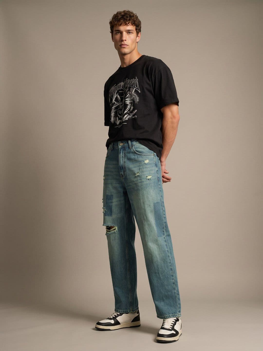 glitchez Men Barrel Fit Mildly Distressed Pure Cotton Heavy Fade Jeans thumbnail 5