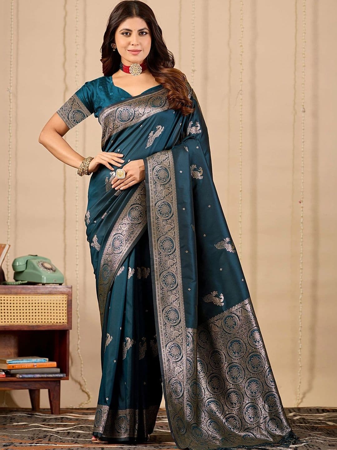FABRINO Woven Design Zari Banarasi Saree - view 1
