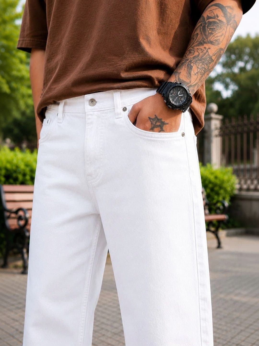 UNIFAV FASHION Men Straight Fit Mid-Rise Jeans thumbnail 2