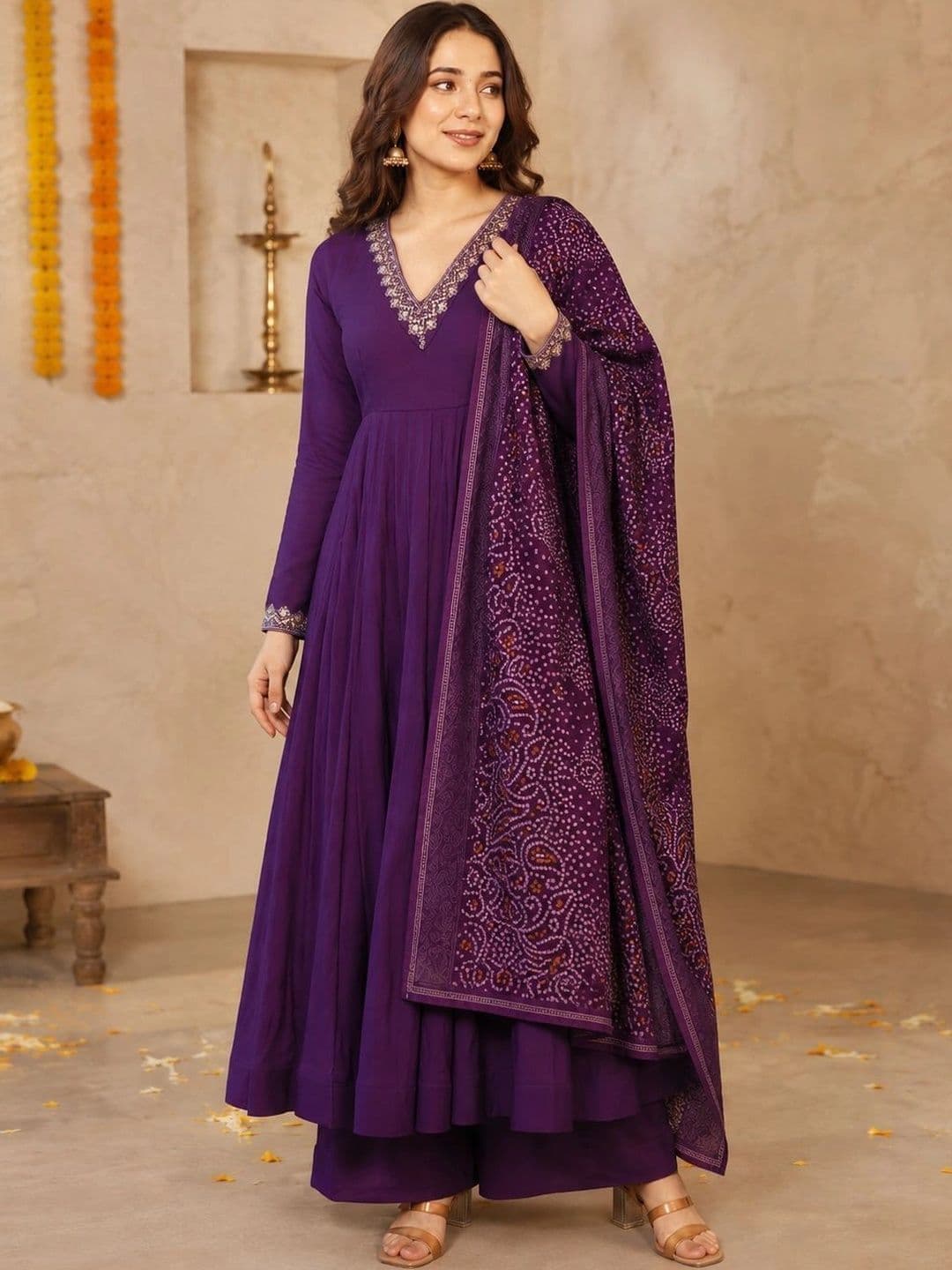 Sangria Women Ethnic Motifs Empire Thread Work Kurta with Palazzos & With Dupatta thumbnail 7