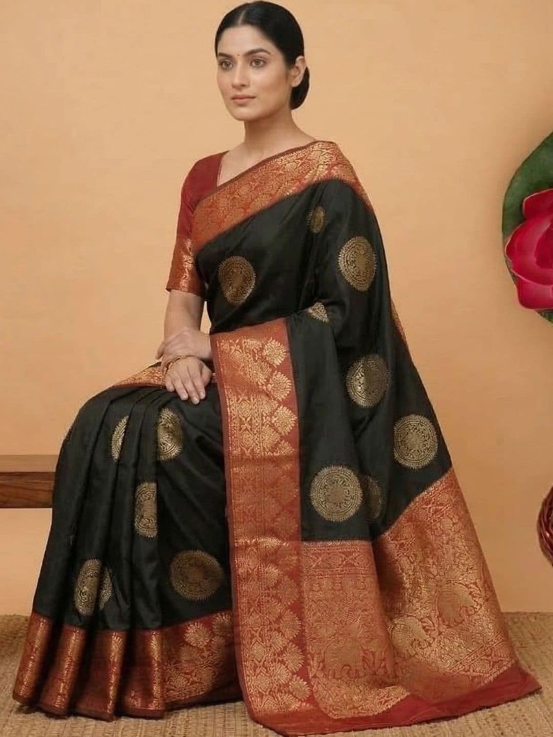 MITAL ENTERPRISE Woven Design Art Silk Saree thumbnail 4