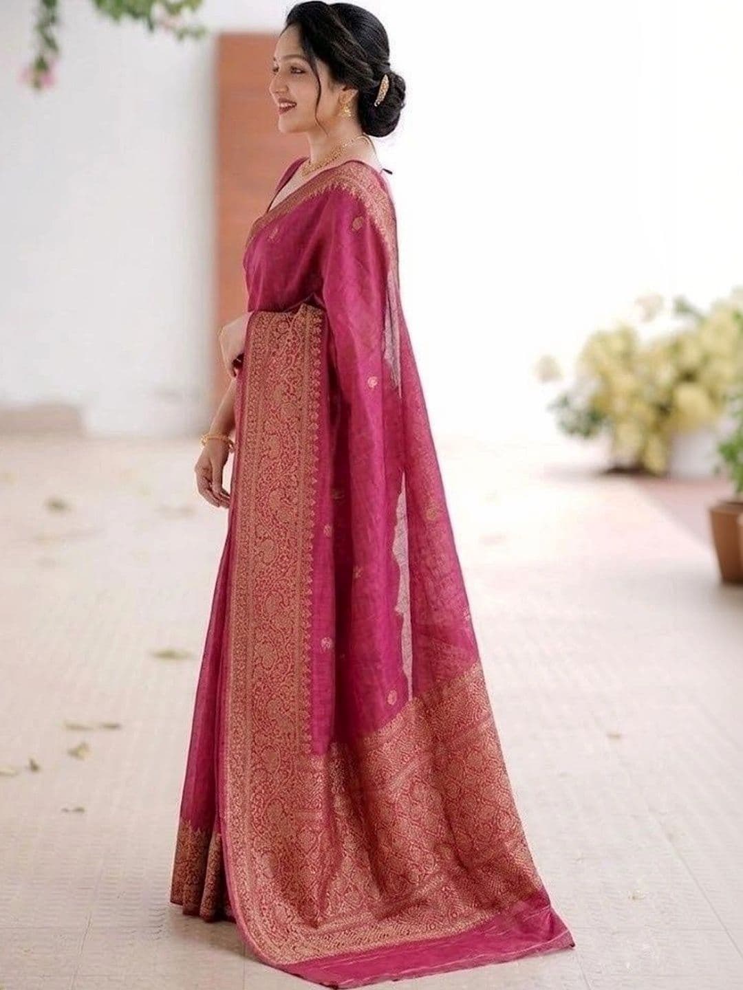 MITAL ENTERPRISE Art Silk Saree thumbnail 3