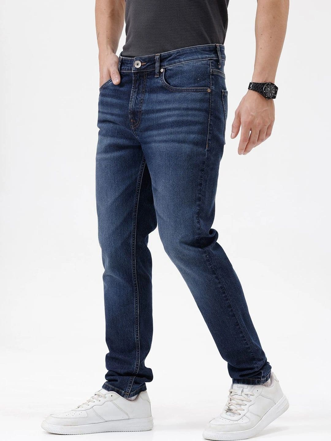 Crocodile Men Slim Fit Mid-Rise Low Distress Jeans thumbnail 3