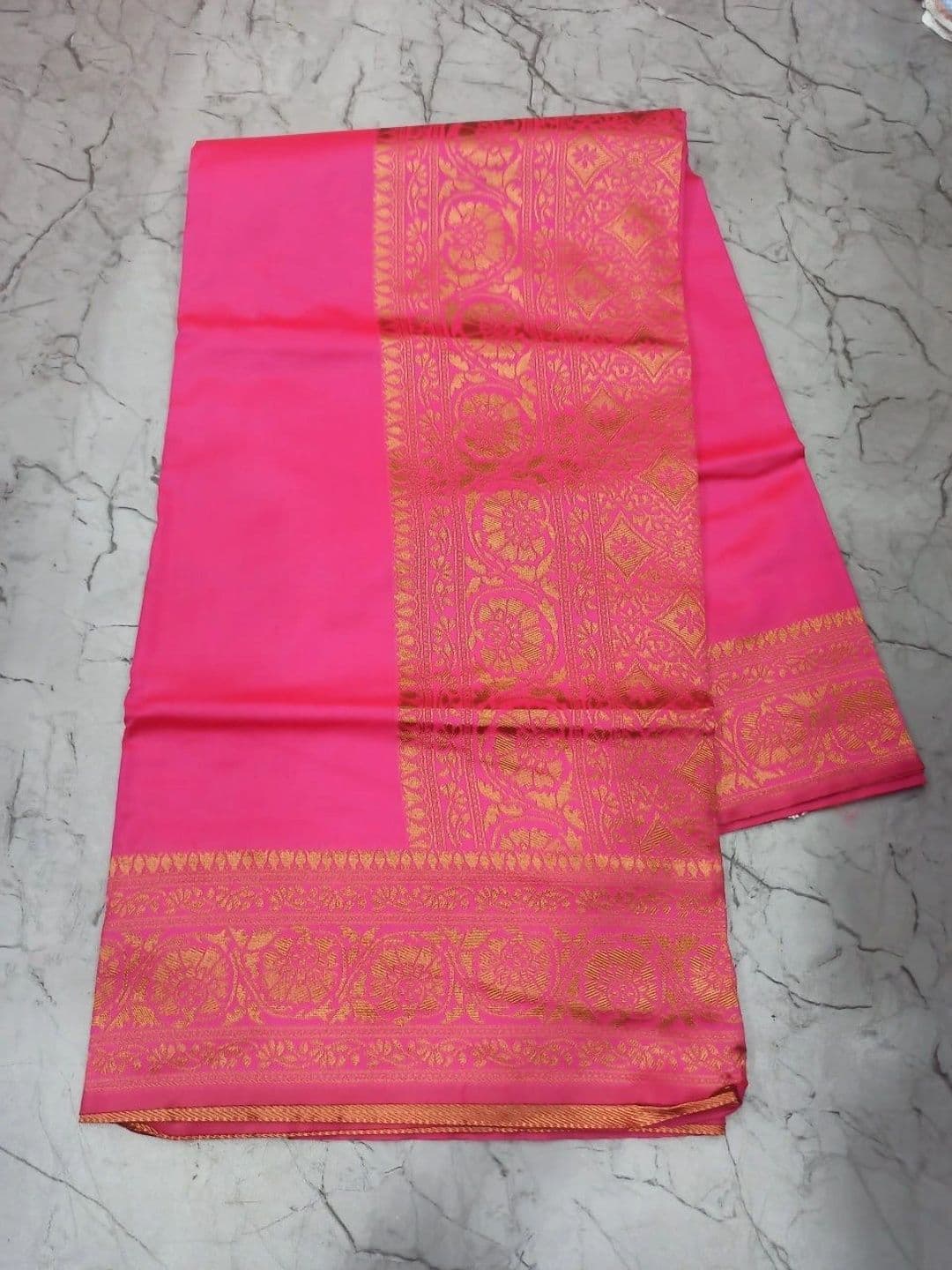 MARUTI VASTRAM Woven Design Zari Art Silk Banarasi Saree thumbnail 2
