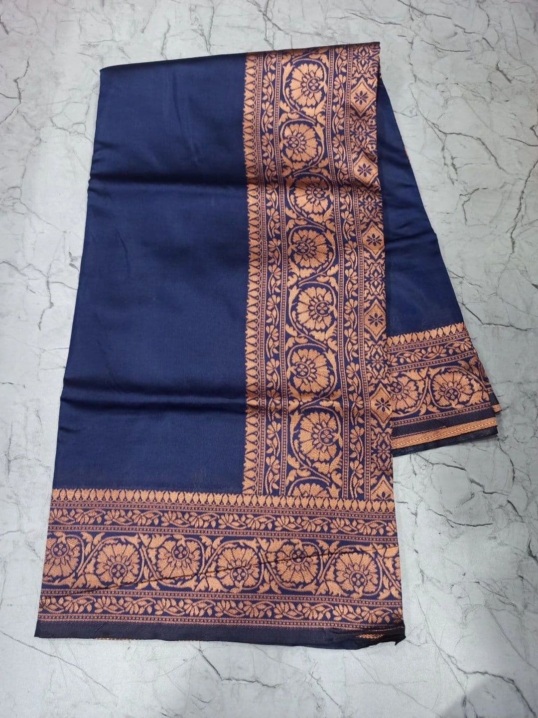 House Of Nazakat Woven Design Zari Art Silk Banarasi Saree thumbnail 7