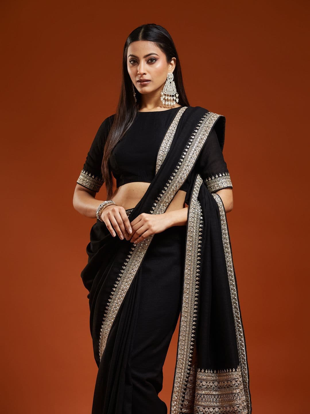 kasee Embellished Embroidered Silk Blend Heavy Work Saree thumbnail 7