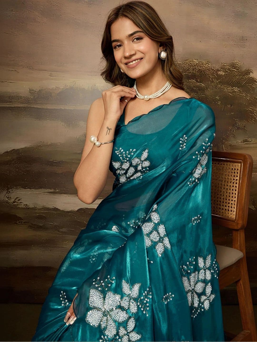 SZN Embellished Beads and Stones Art Silk Designer Saree thumbnail 3