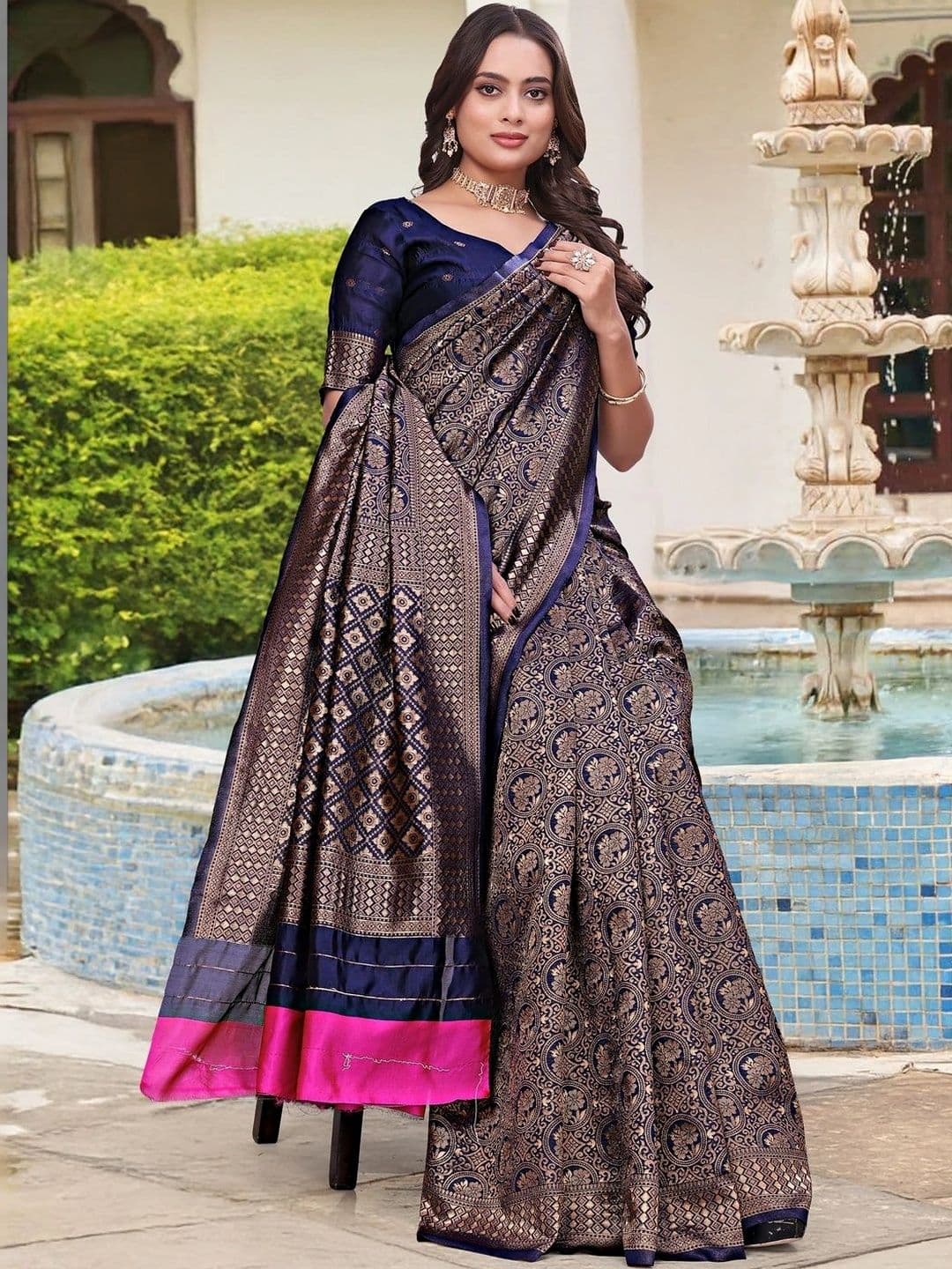 KALINI Woven Design Zari Silk Blend Saree thumbnail 4