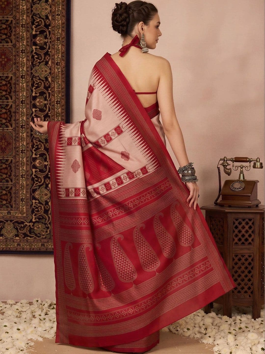 Anouk Silk Blend Designer Ikat Saree thumbnail 4