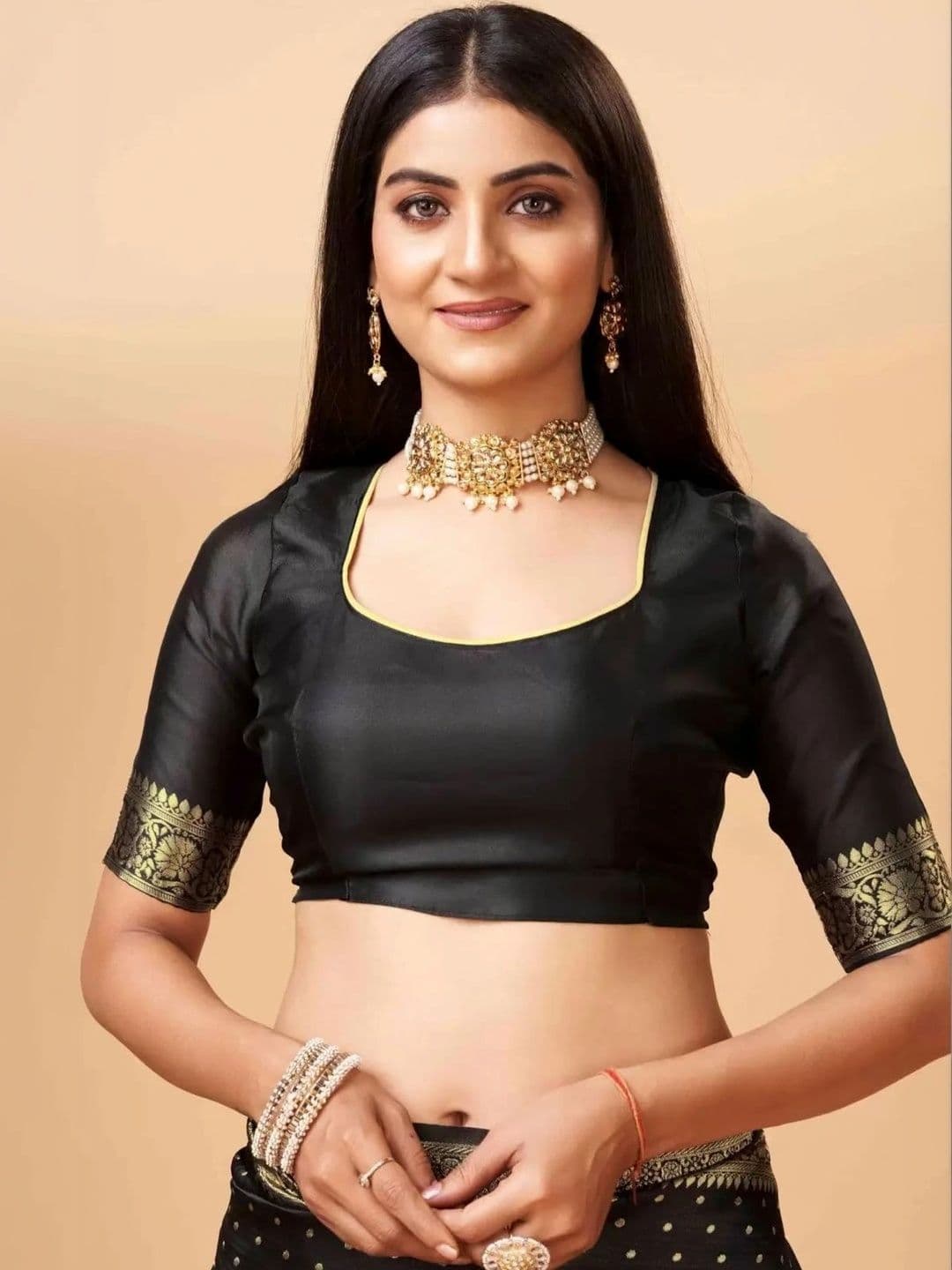 VS MALL Woven Design Zari Banarasi Saree thumbnail 3