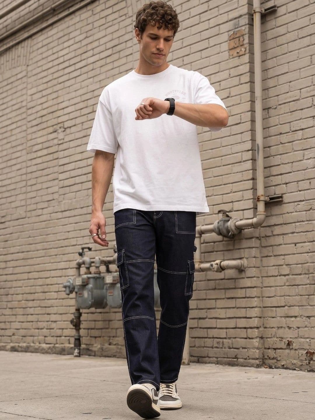 Kook N Keech Men Classic Regular Fit Mid-Rise Stretchable Jeans thumbnail 3