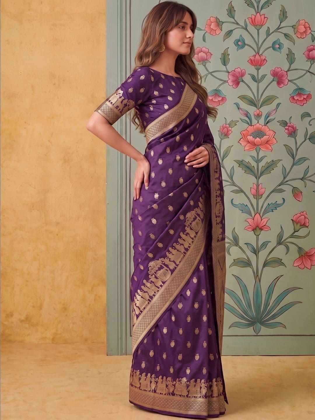 ROOP RADHIKA Woven Design Zari Silk Blend Designer Banarasi Saree thumbnail 6