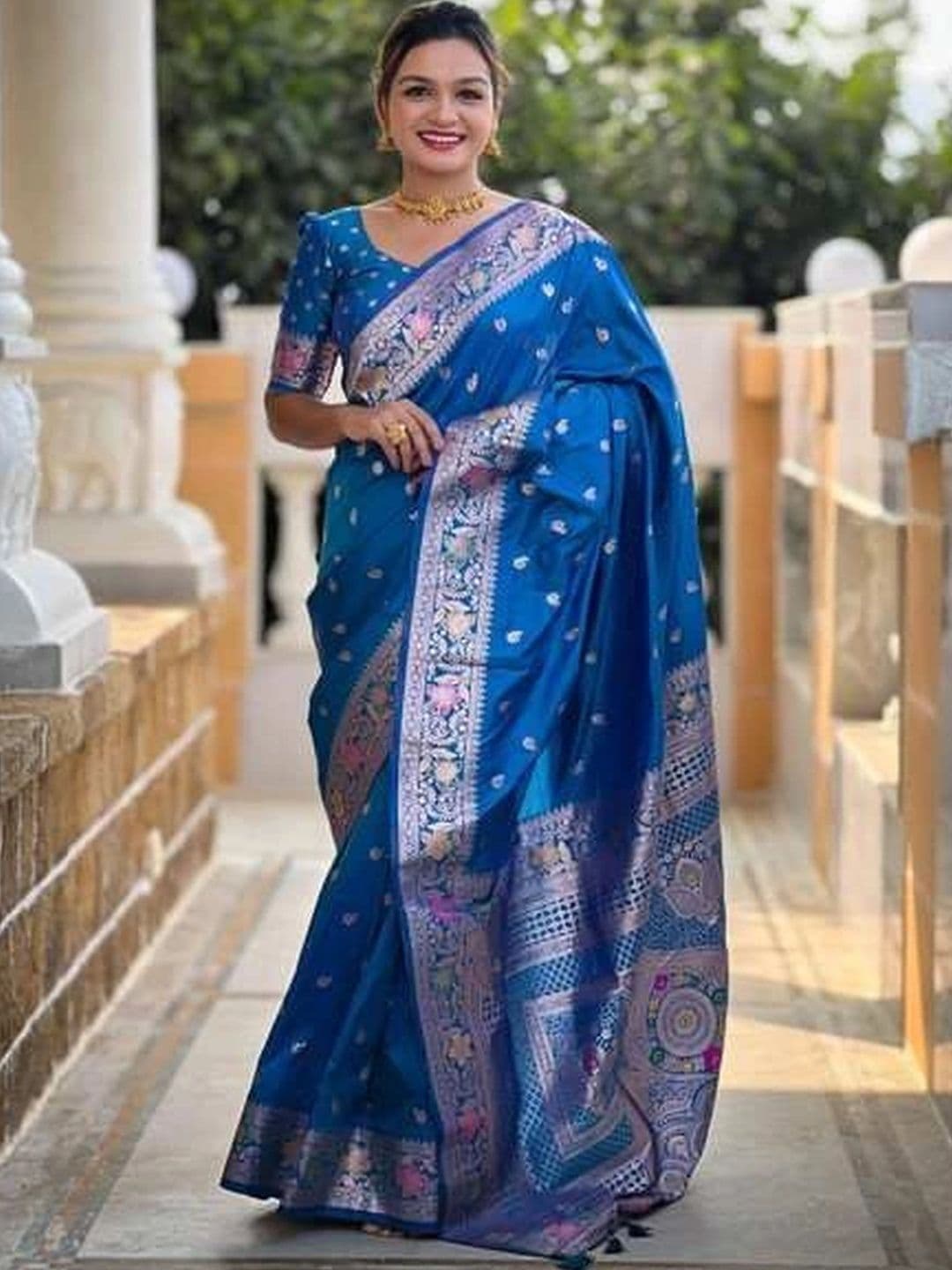 Dreamposhak Zari Satin Banarasi Saree - view 1