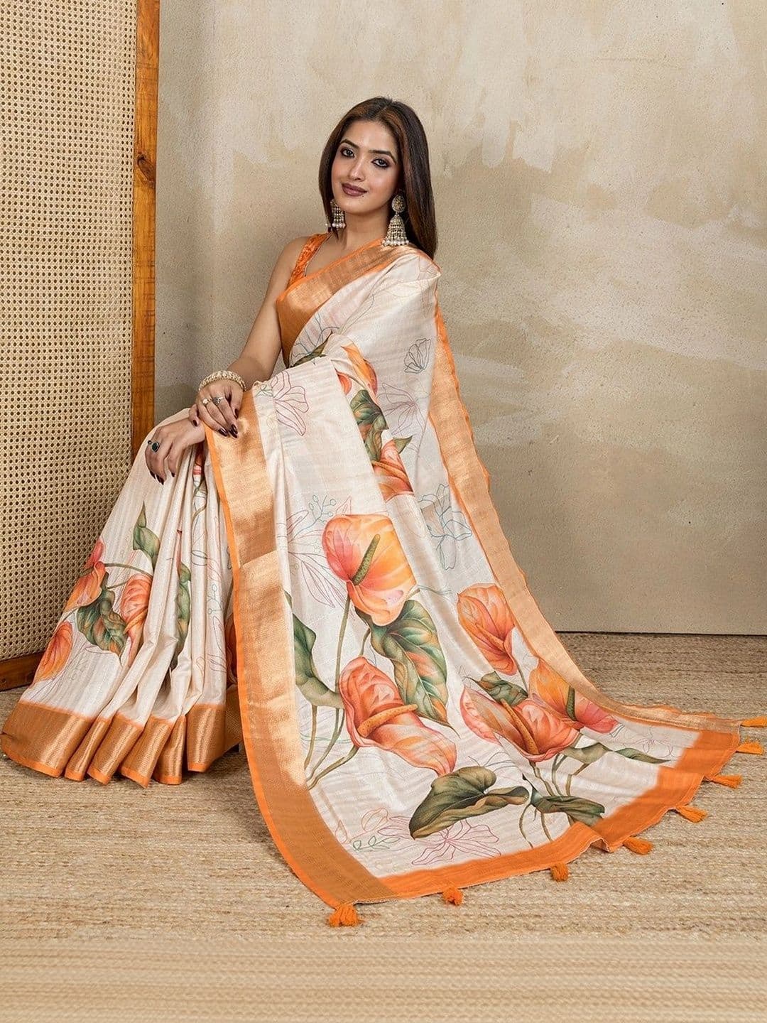 Kesarii Saree thumbnail 5