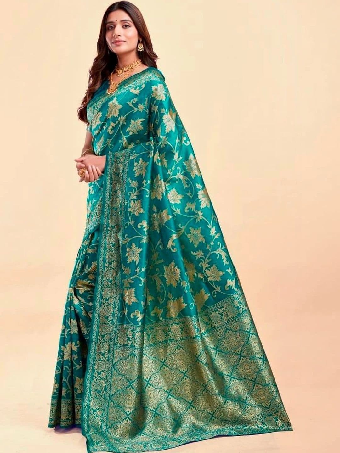 wearsquad Floral Zari Art Silk Banarasi Saree thumbnail 2