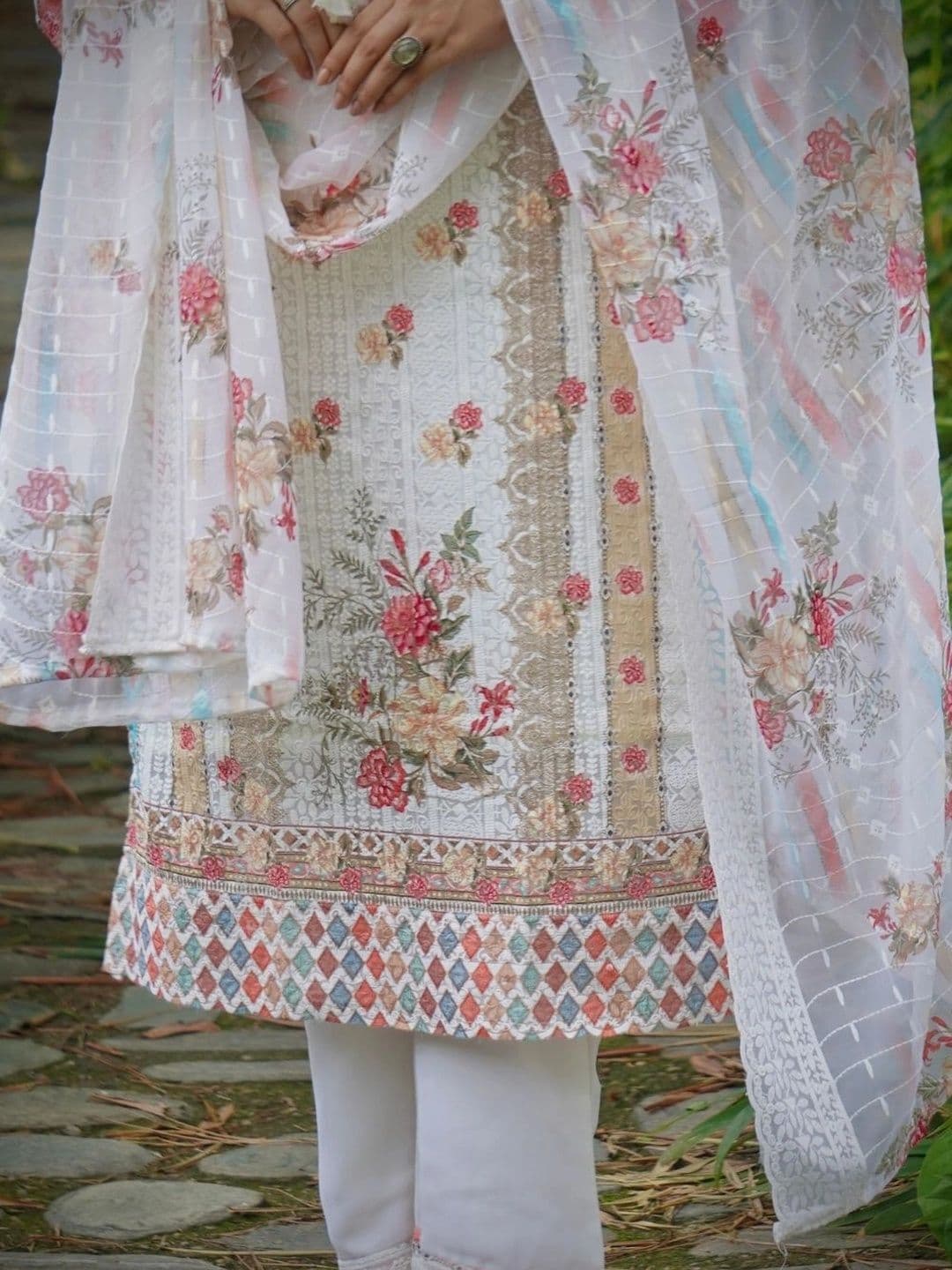 Geetha Creation Women Silk Georgette thumbnail 5
