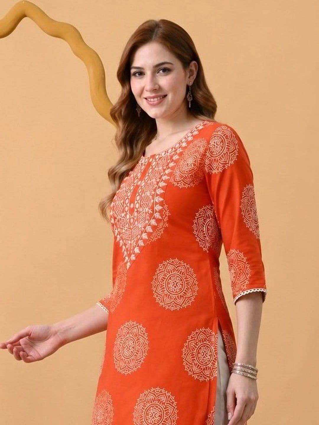 KKOUTFITS Women Ethnic Motifs Embroidered Thread Work Kurta thumbnail 4