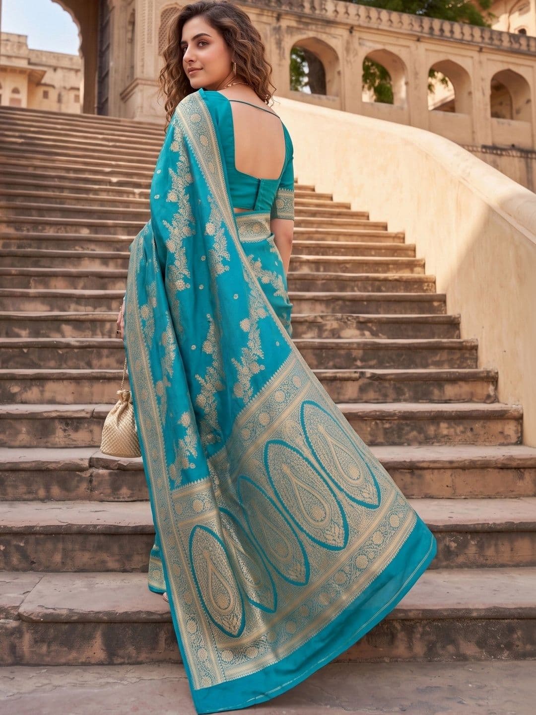 ROOP RADHIKA Paisley Zari Silk Blend Designer Banarasi Saree thumbnail 5