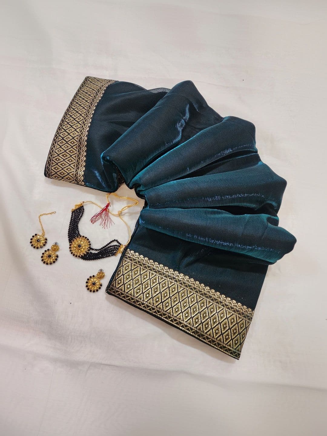 RENBRIZA Woven Design Saree thumbnail 4