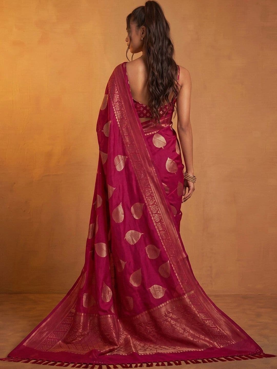 DRIP CHOWK Woven Design Zari Pure Chiffon Saree thumbnail 5