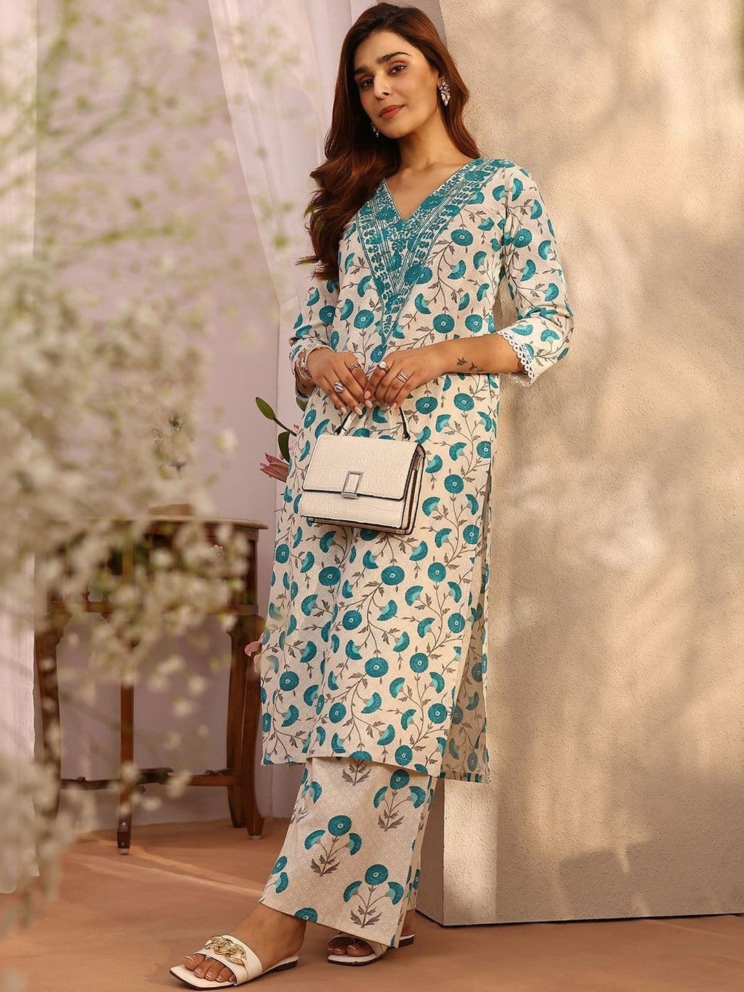 Libas Women Floral Printed Regular Thread Work Kurta with Trousers - view 1