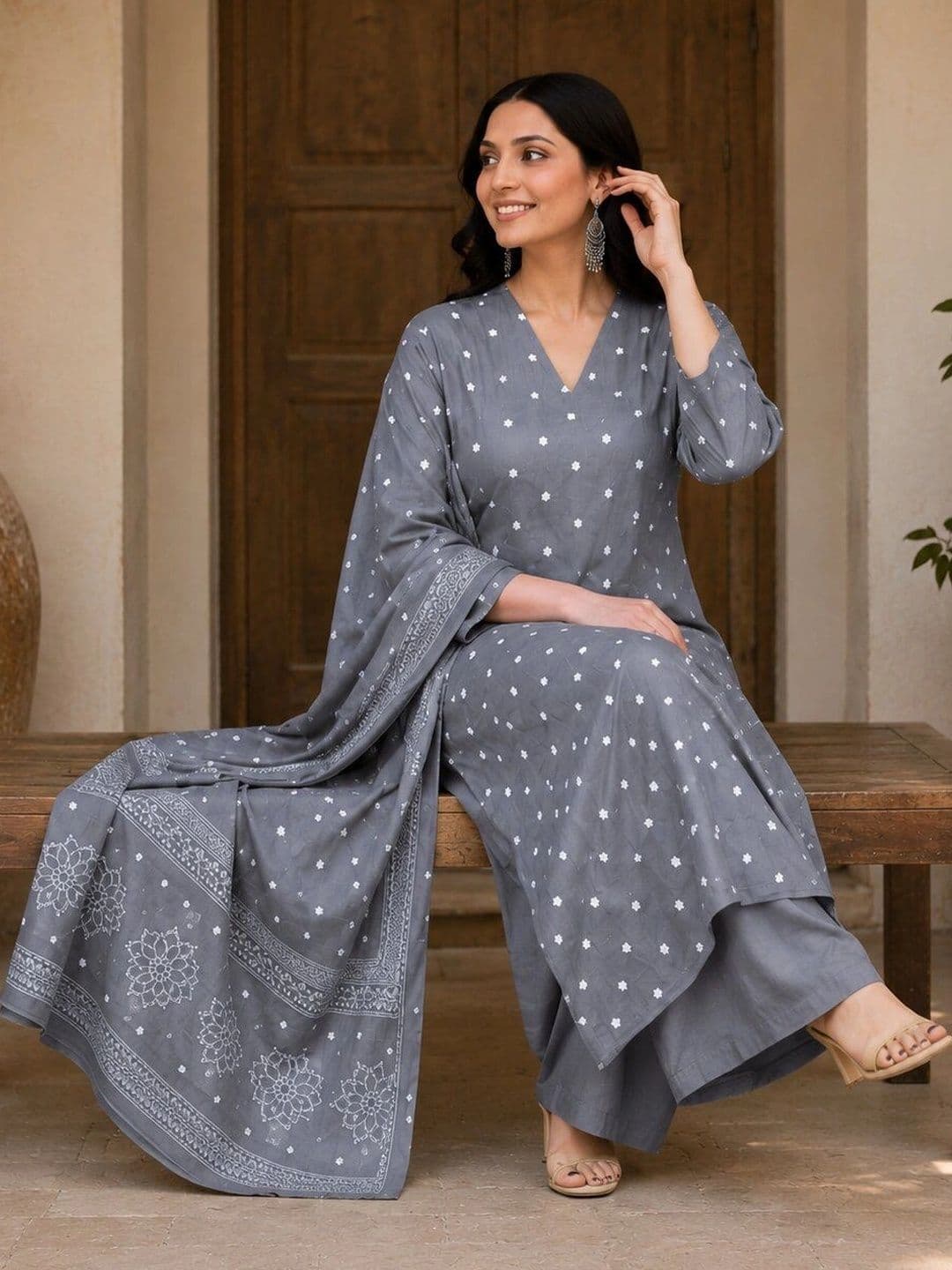 SANTOPERA DESIGNER Women Ethnic Motifs Printed Regular Kurta with Palazzos & With Dupatta thumbnail 5